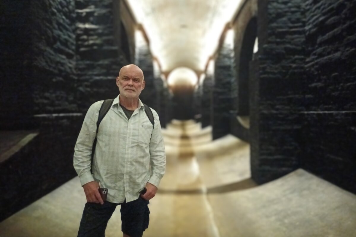 Finnbogi Pétursson: Artist Talk